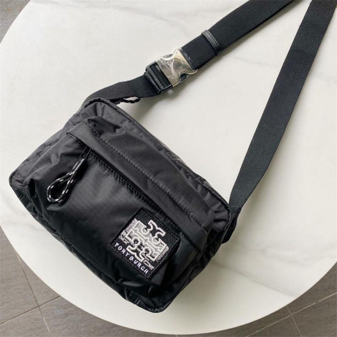 トリーバーチ　ボディバッグ　リップトップ　 クロスボディ　保存袋付き