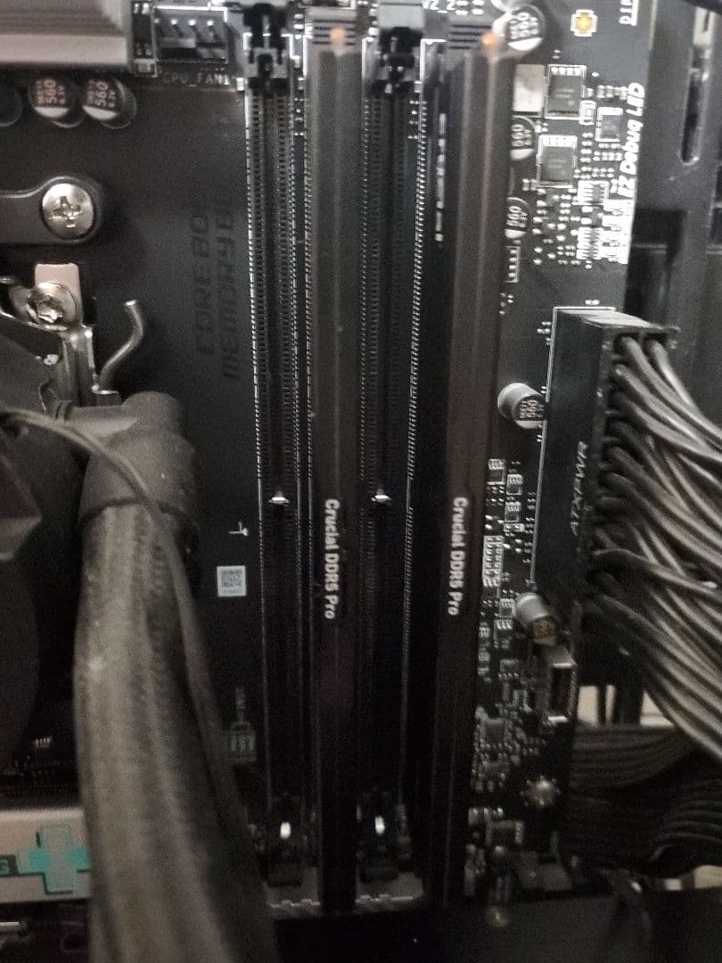 新品 Crucial Pro DDR5 96GB(48GBx2) 動作確認済み