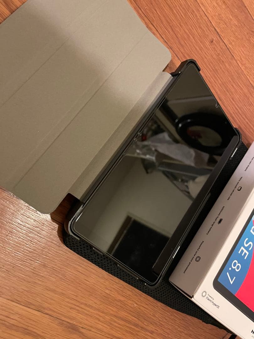 Redmi Pad SE 8.7 グレー　6gb RAM 128gb ケース付属