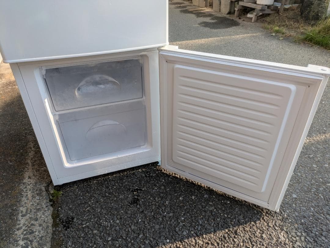 ひなさん専用 ニトリ 106L 2ドア 冷蔵庫 NTR-106BK Nグラシア