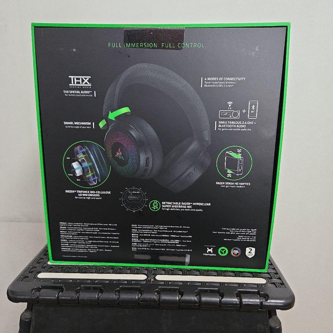 Razer Kraken V4 Pro ワイヤレスゲーミングヘッドセット
