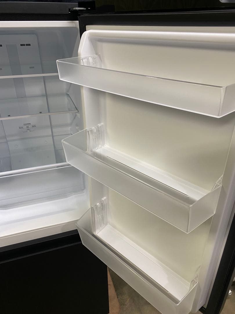 【極美品】Panasonicノンフロン冷凍冷蔵庫180L 2023年製