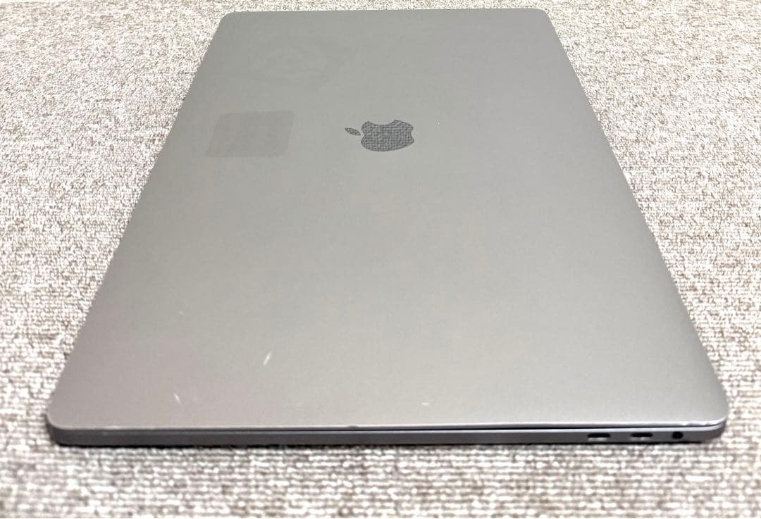 MacBook Pro 16インチ 4TB/64GB/2019年 動作保証