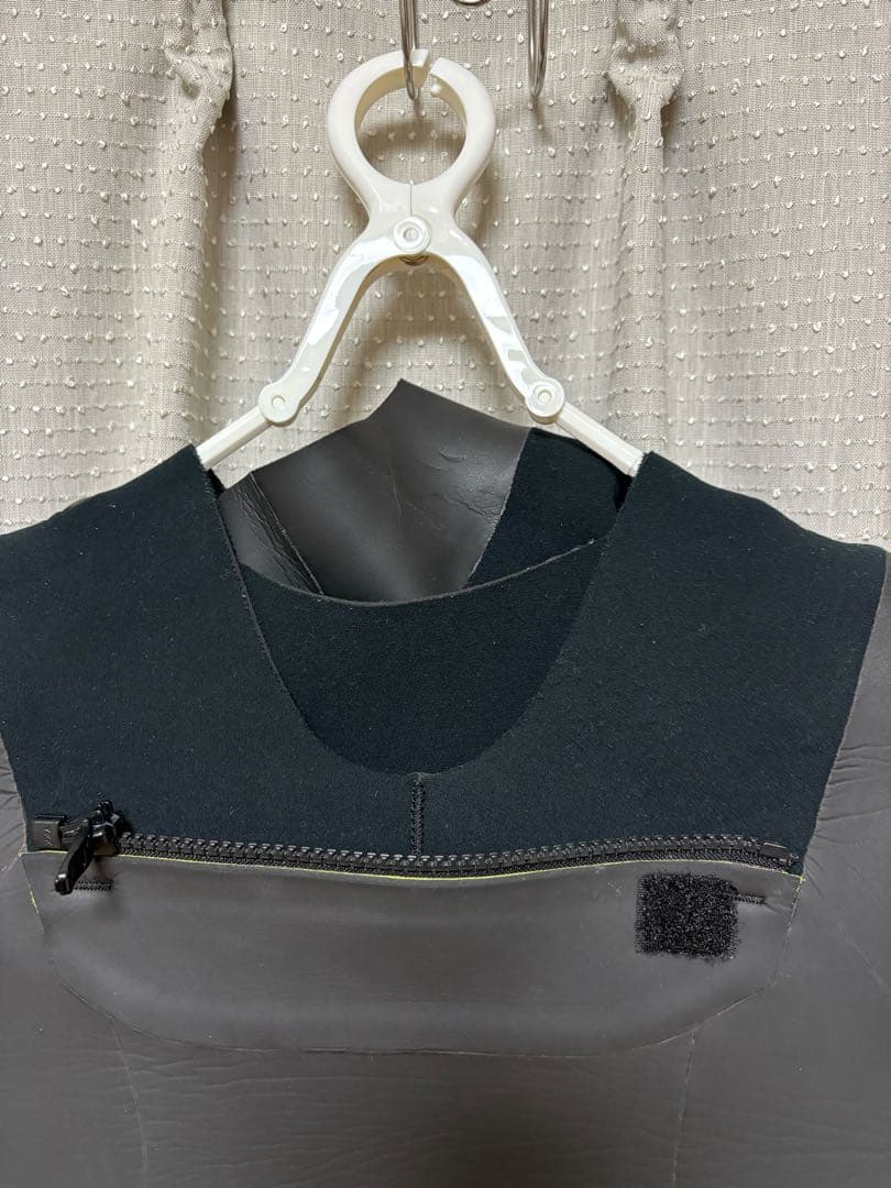 BEWET(ビーウェット) 5×3mm セミドライ レディースMサイズ 相当