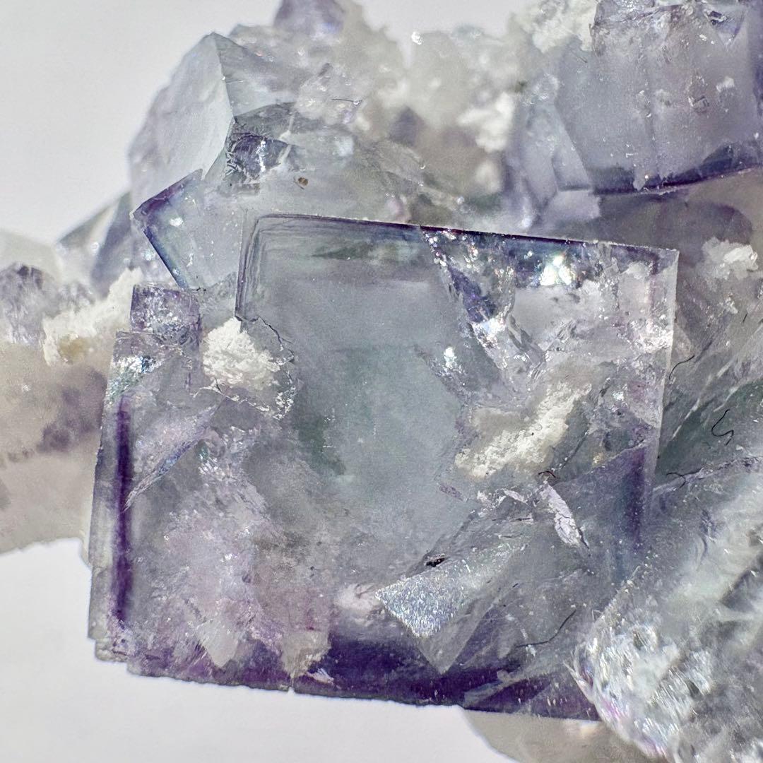 475 中国　ヤオガンシャン産　ポーセリン　フローライト