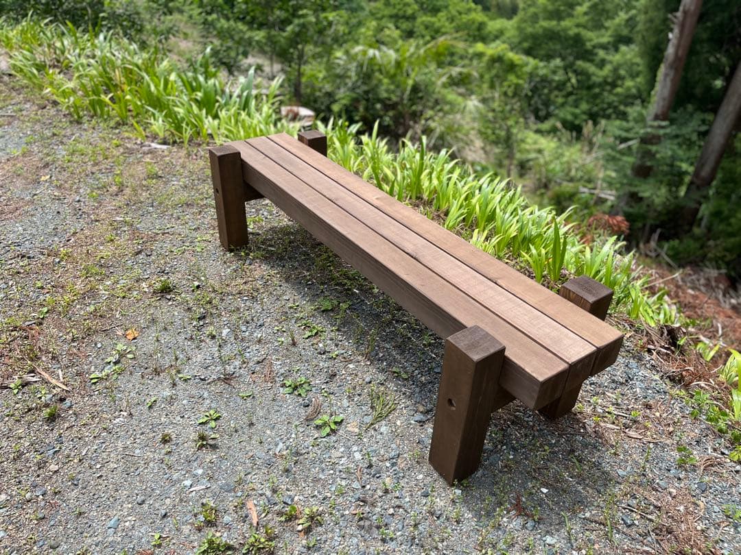 どっしり無垢の140cmフラワーガーデンベンチ 庭 木製