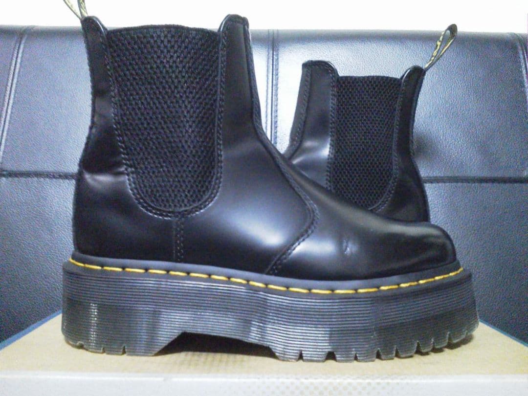Dr.Martens 2976QUAD UK3 厚底 サイドゴア チェルシー