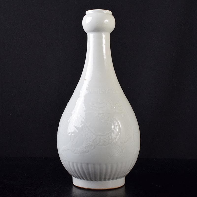 中国　影青　青白磁　陽刻　雲龍文　蒜口瓶　高さ約31㎝　M　R7918B