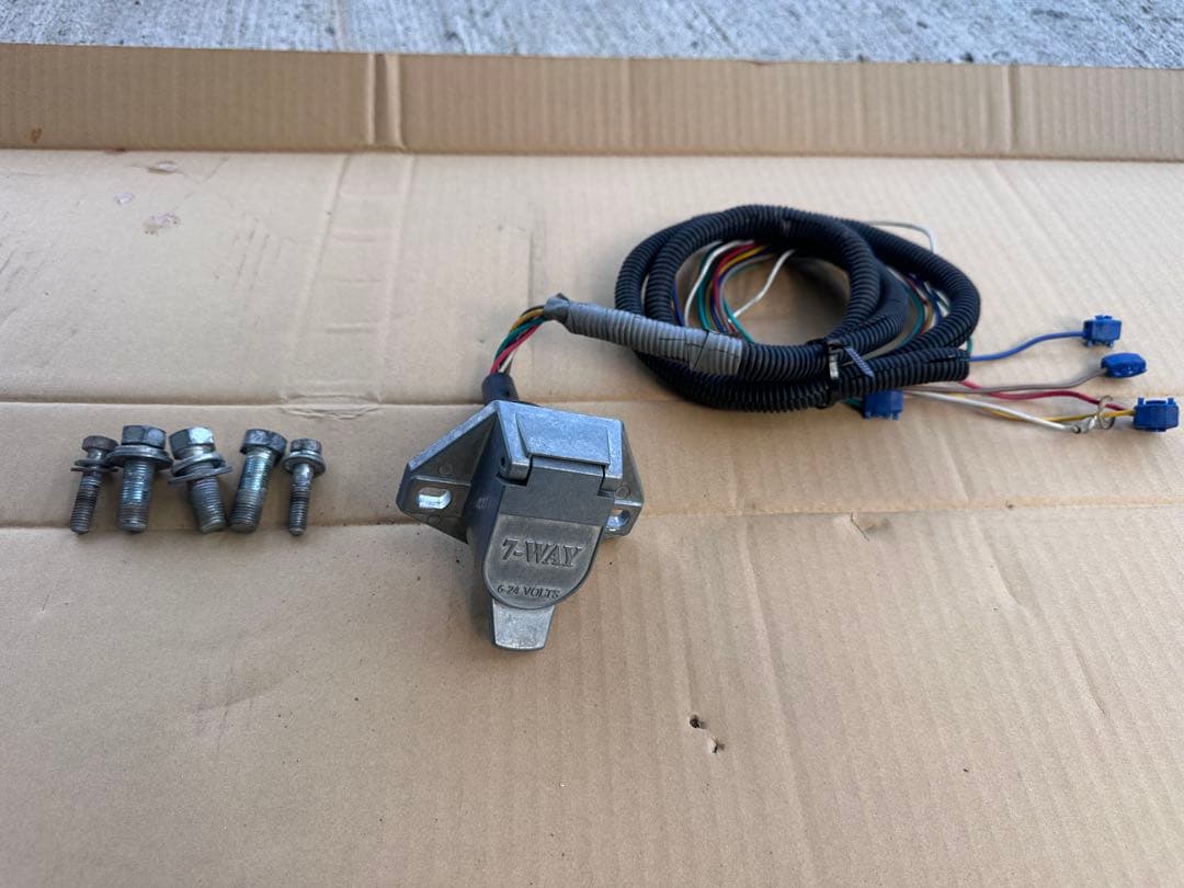 ランドクルーザープラド　150後期　ソレックス　ステンレスヒッチメンバー