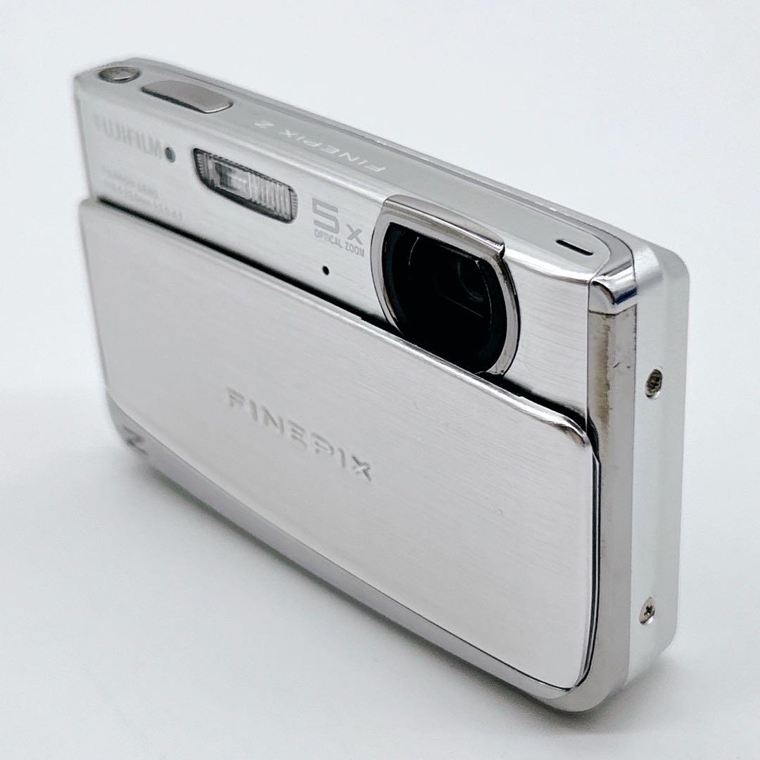 FUJIFILM フジフィルム FinePix z70 シルバー デジカメ