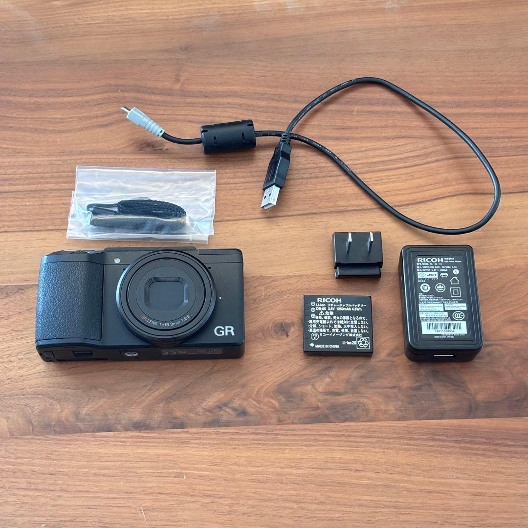 Su_ulさま専用　RICOH GR II リコー　gr2