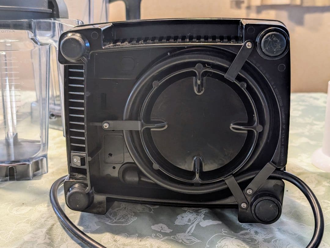 Vitamix 　バイタミックス　Pro 500ス　テンレスシルバー　上位モデル