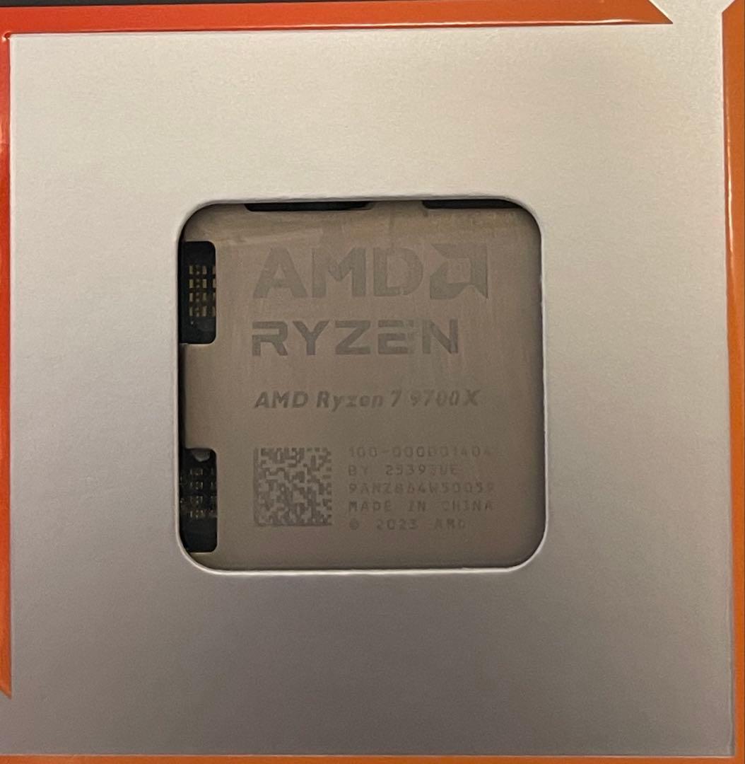 グラボ5060Ti+オマケ