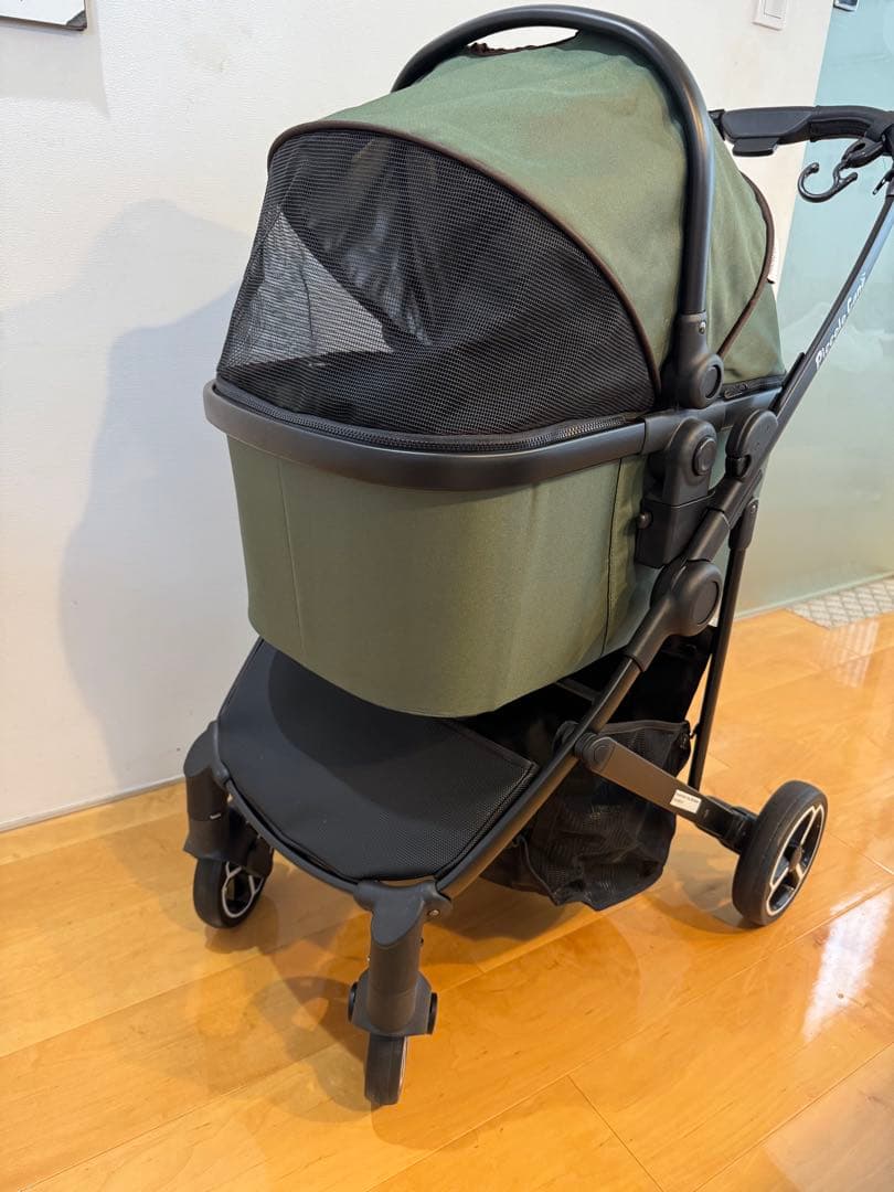 CARINO ペット用カート 新品　一流品　最高級です。Amazon5万以上