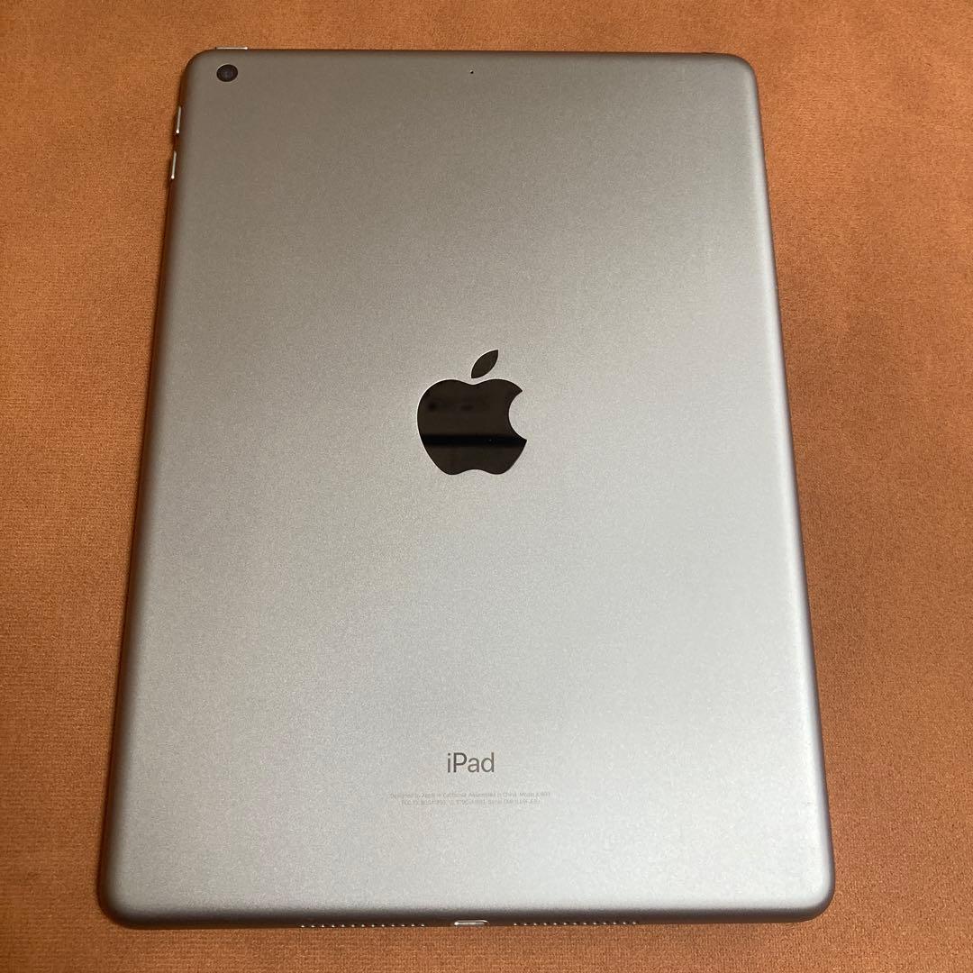 62 電池最良好☆比較的美品☆iPad6 第6世代 32GB WIFIモデル☆