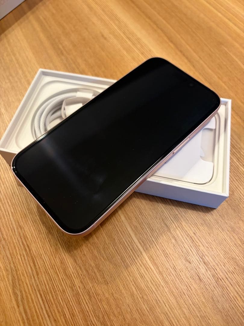 Apple iPhone 15ピンク 256GB本体