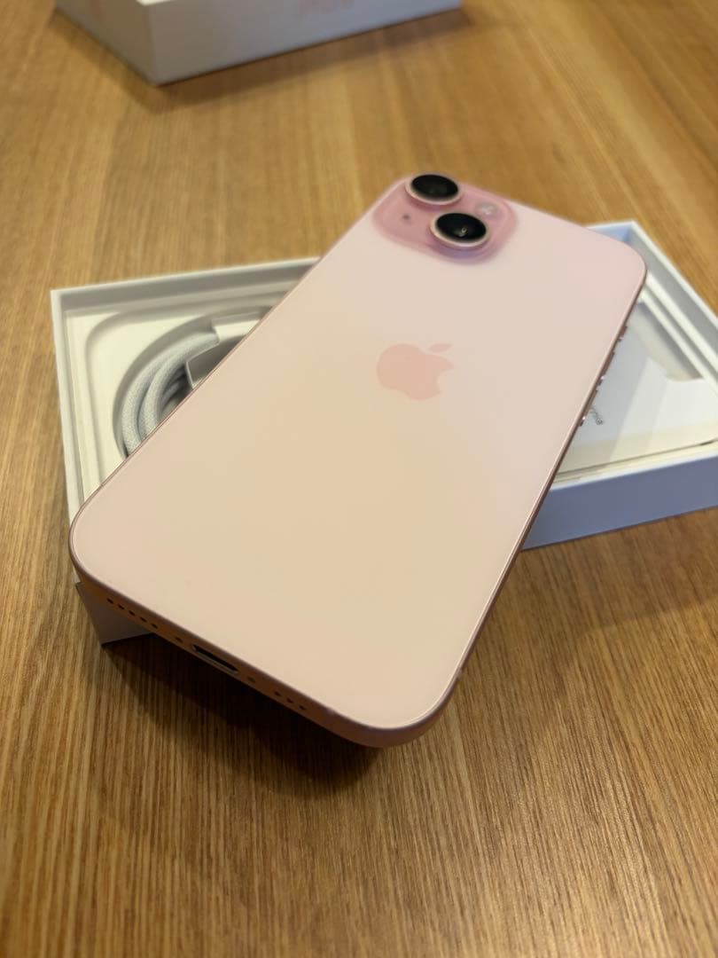 Apple iPhone 15ピンク 256GB本体