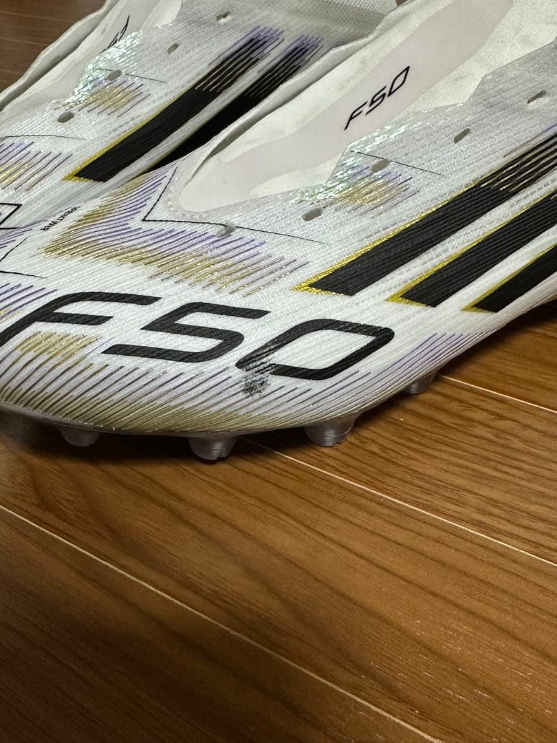 アディダス　F50 エリート　HG/AG 26cm