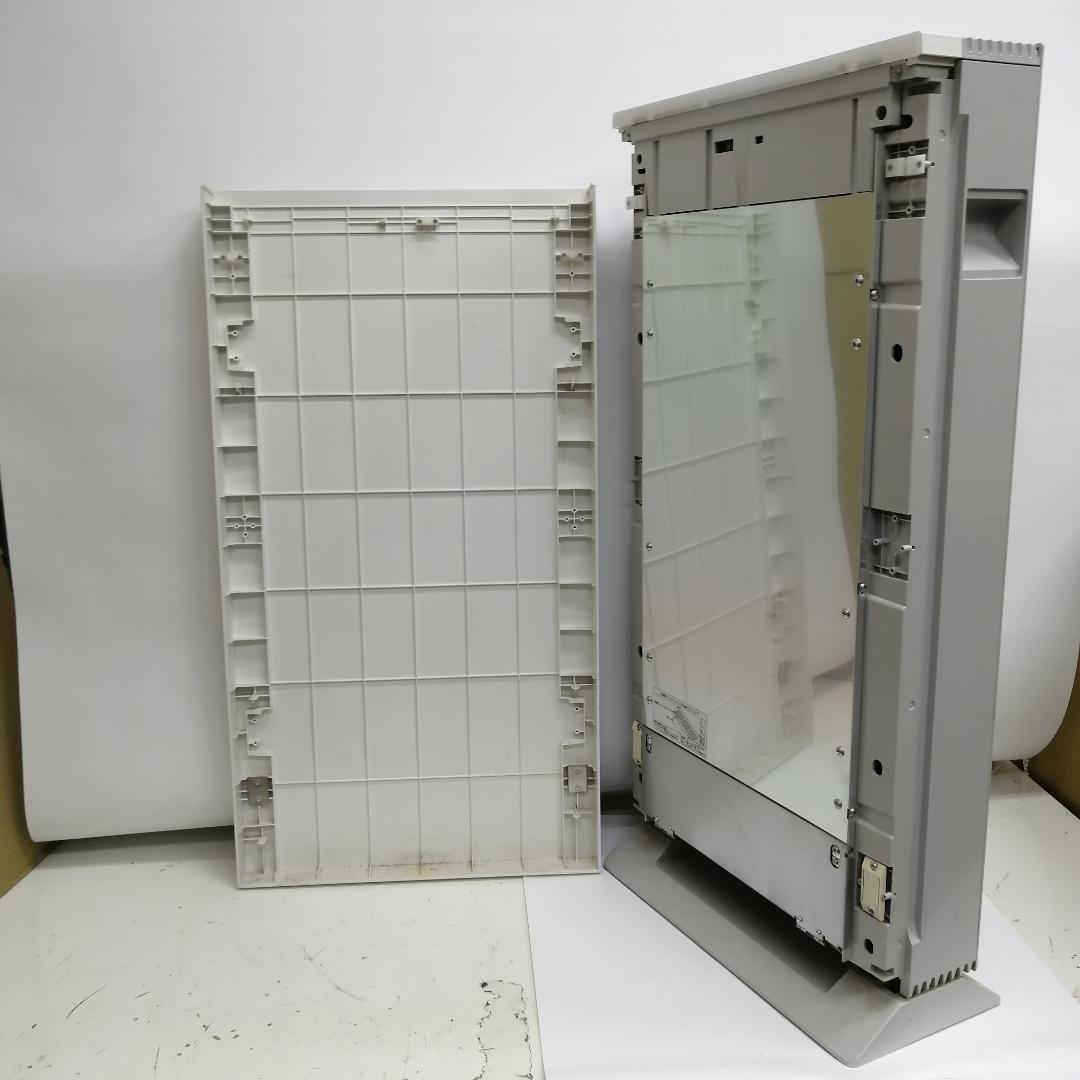 【動作品】TOSHIBA ウイルス抑制　除菌脱臭機 CSD-BZ100A