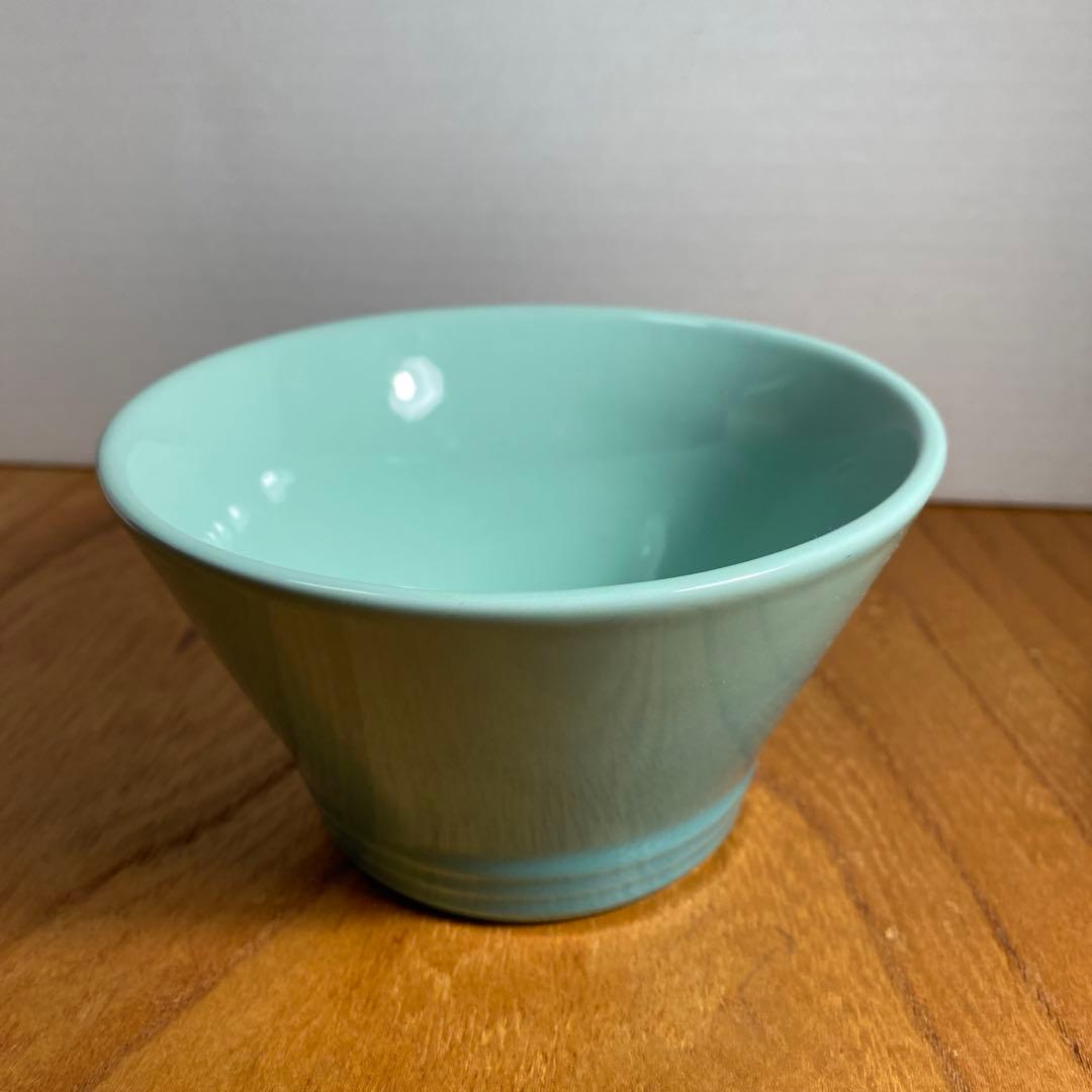 ル・クルーゼ　ネオボール(M)5個レインボー