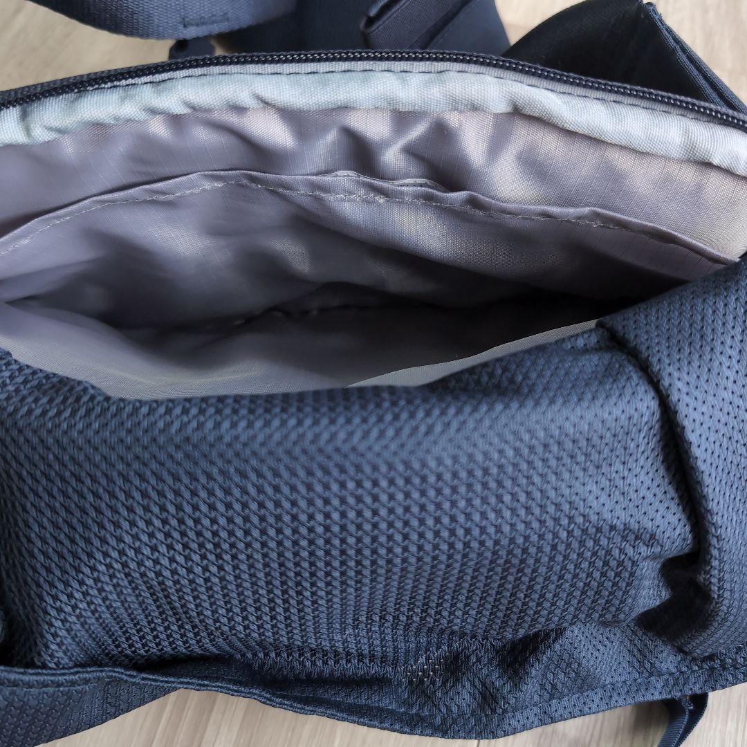 POMULU ネイビー 2WAYヒップシート