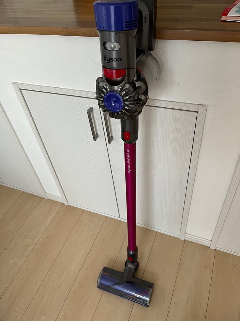 ダイソン v8 absolute + 付属品多数