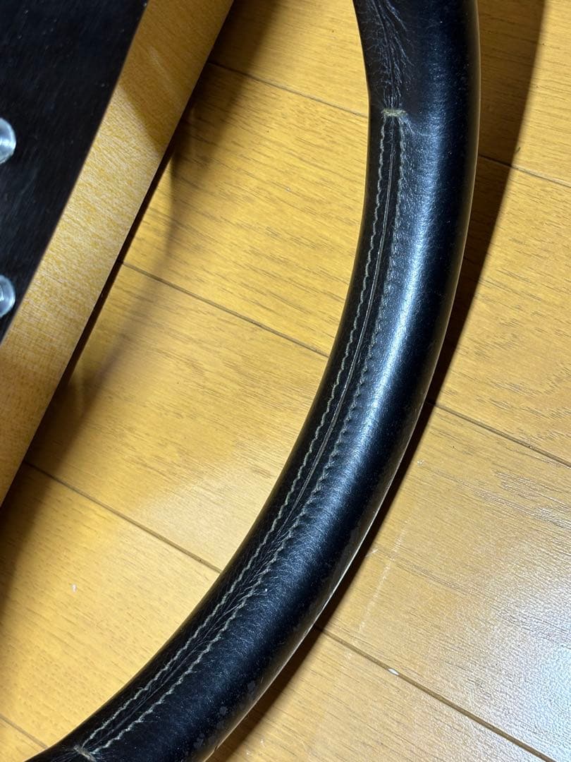 モモ　ヴェローチェレーシング35π