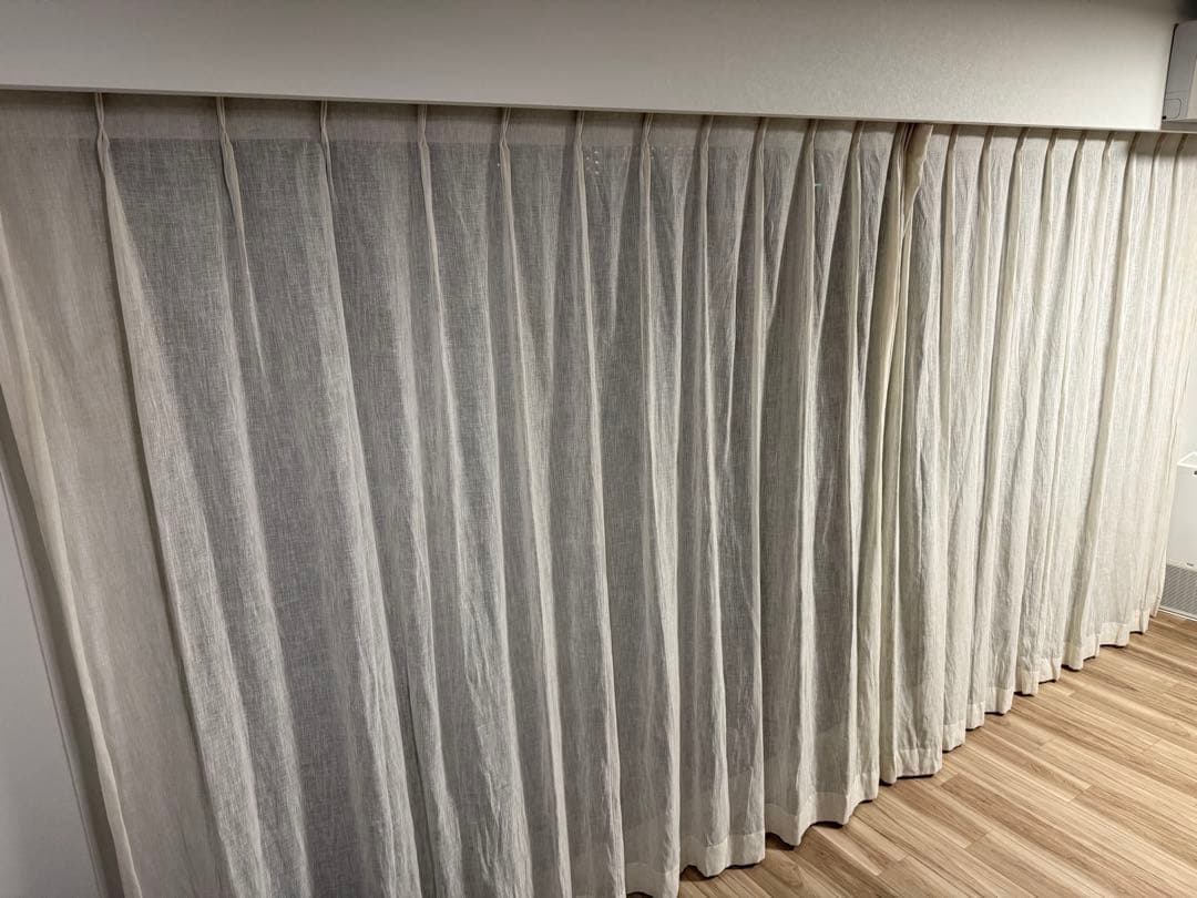 ホワイトレースカーテン プリーツデザイン　川島セルコン