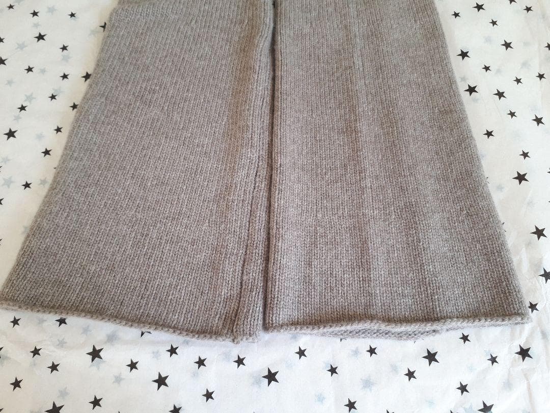 るるる　未使用◇LEG WARMERベージュ