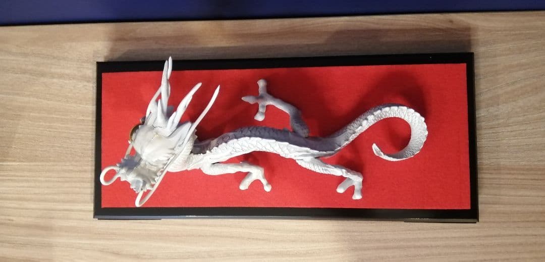 白の龍　開運龍　置物　白の開運龍