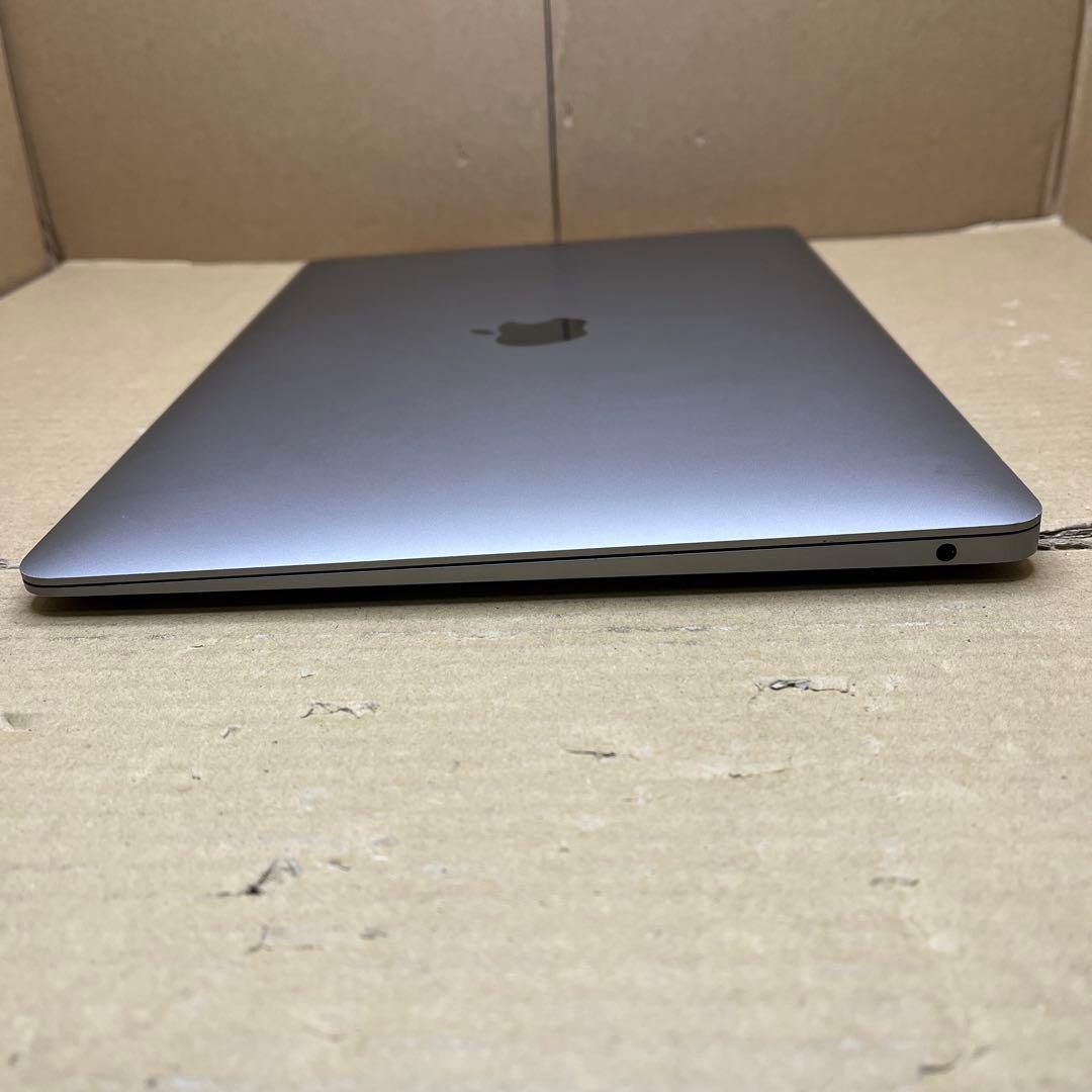 Apple MacBook Air M1 2020 13インチ　スペースグレイ