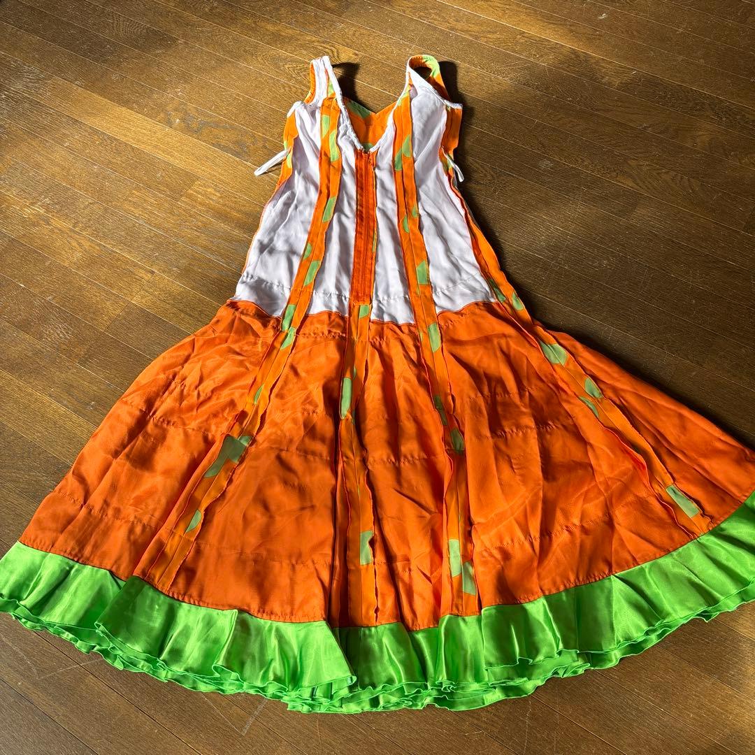 フラメンコドレス オレンジとグリーン