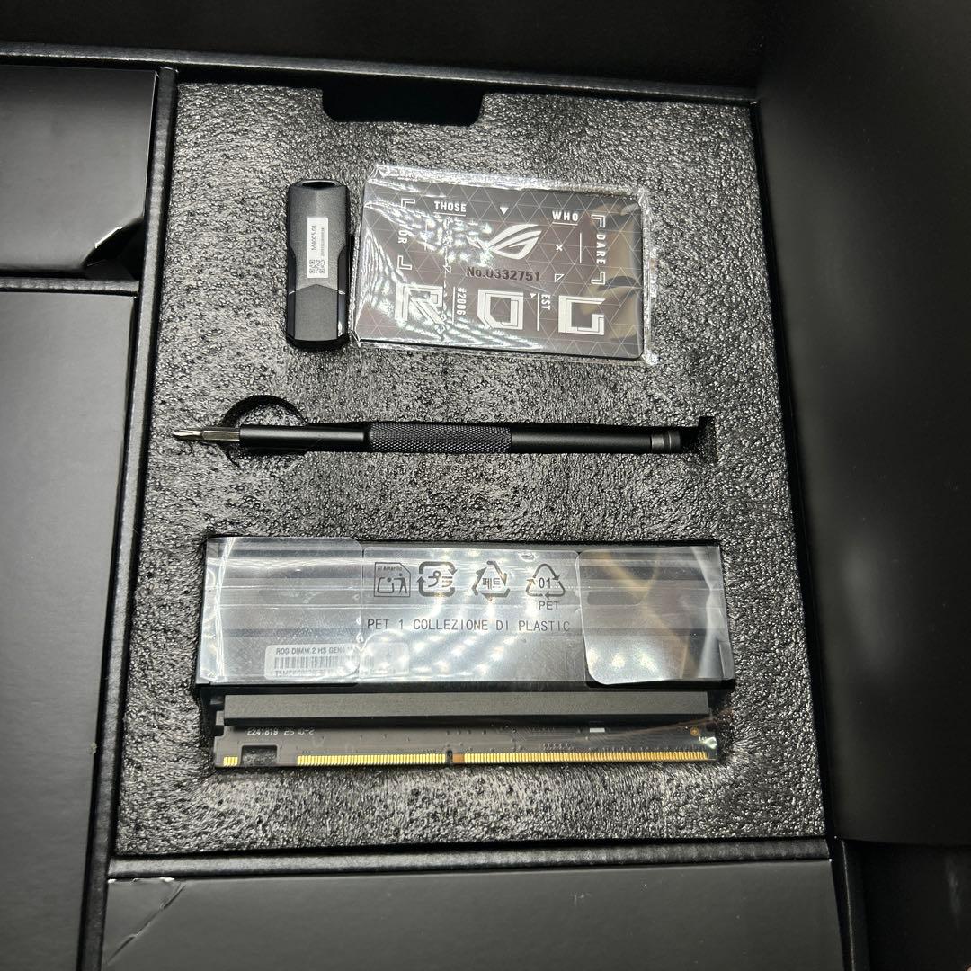 ROG CROSSHAIR X870E EXTREME AMD AM5 マザー