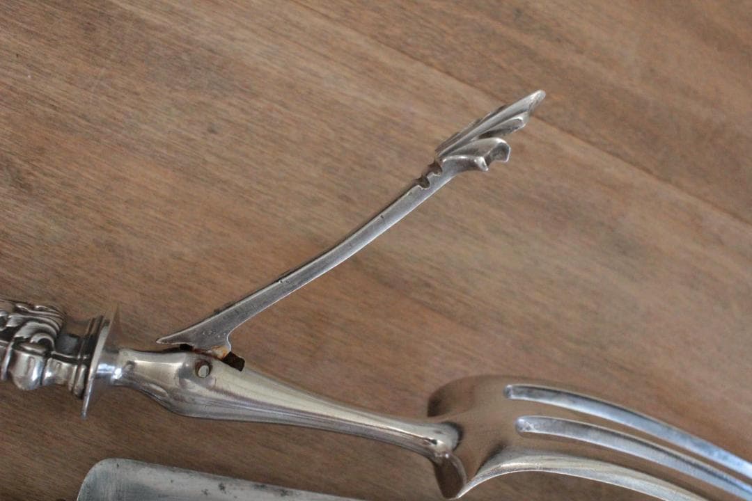 フレンチアンティーク・シルバー大型ナイフ&フォーク2本セット