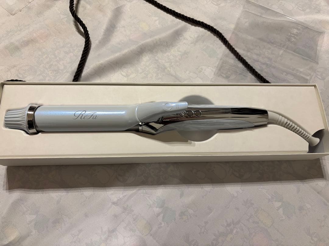 【新品未使用】ReFa RE-AW-02A カールアイロン プロ 32mm