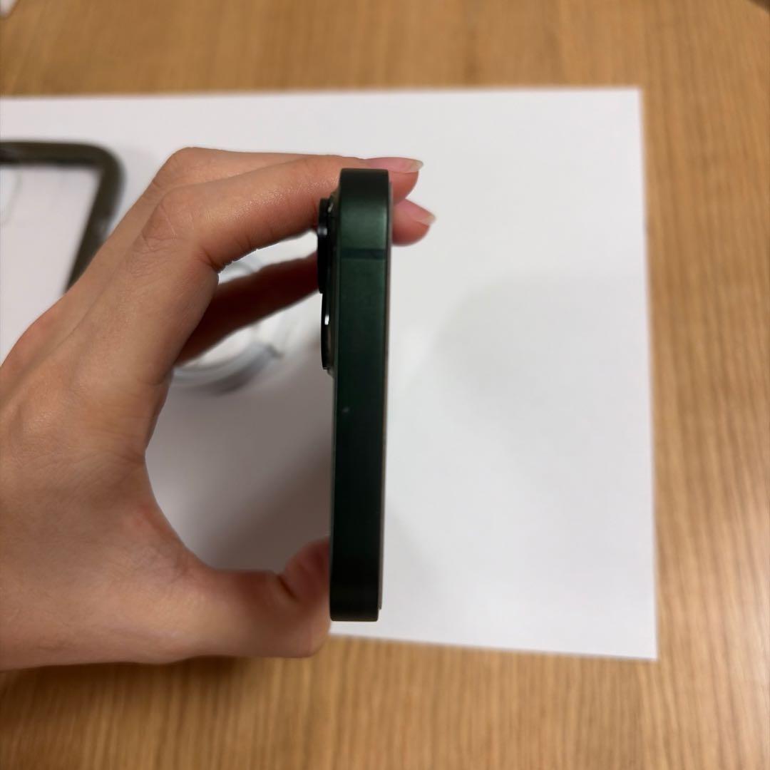 iPhone13 グリーン　128GB