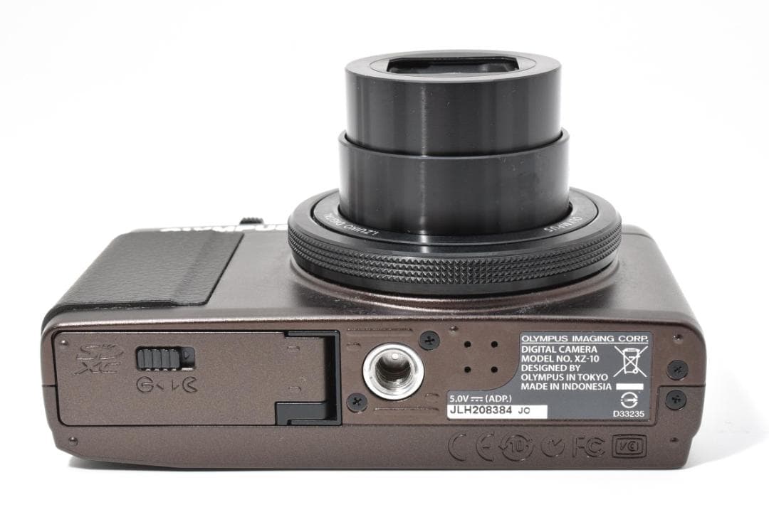 美品　OLYMPUS stylus XZ-20 コンパクトデジタルカメラ　684