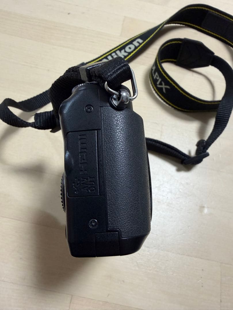 Nikon COOLPIX P7000 ジャンク