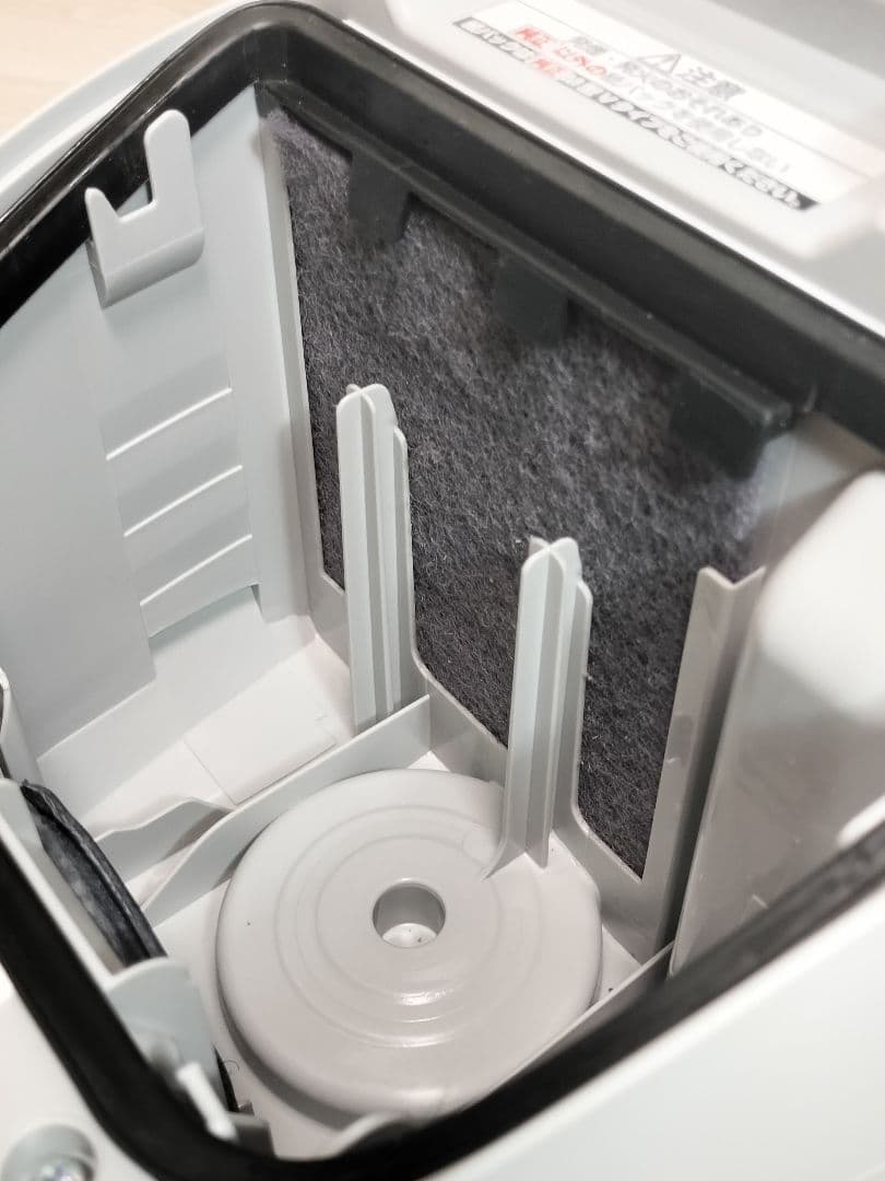 22年製 パナソニック MC-PBKN6A-H 紙パック式掃除機 ホワイト