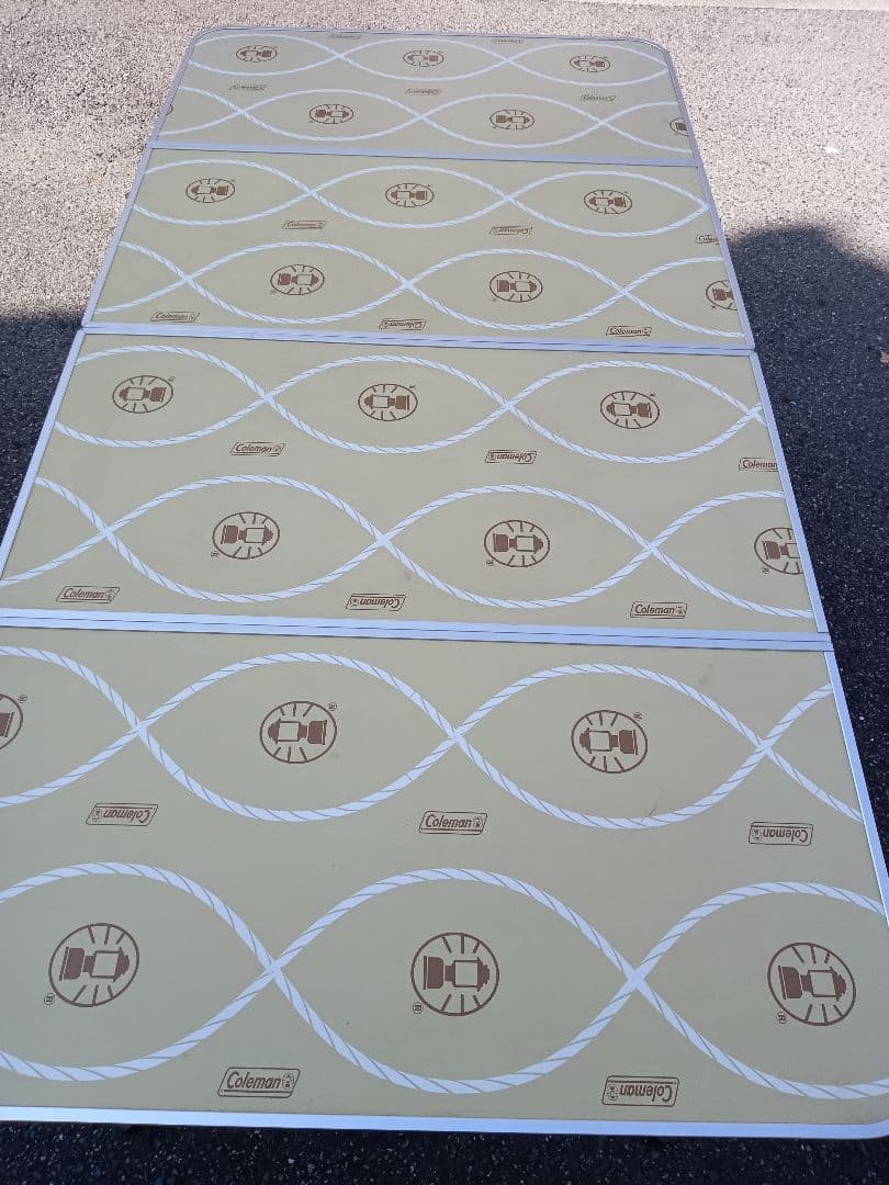 【Coleman】スリム四折テーブル 収納ケース付