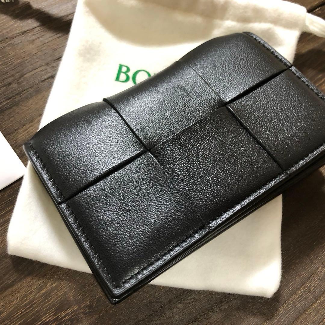 新品　ボッテガヴェネタ　ビジネスカードケース　名刺入れ　カセット　パース