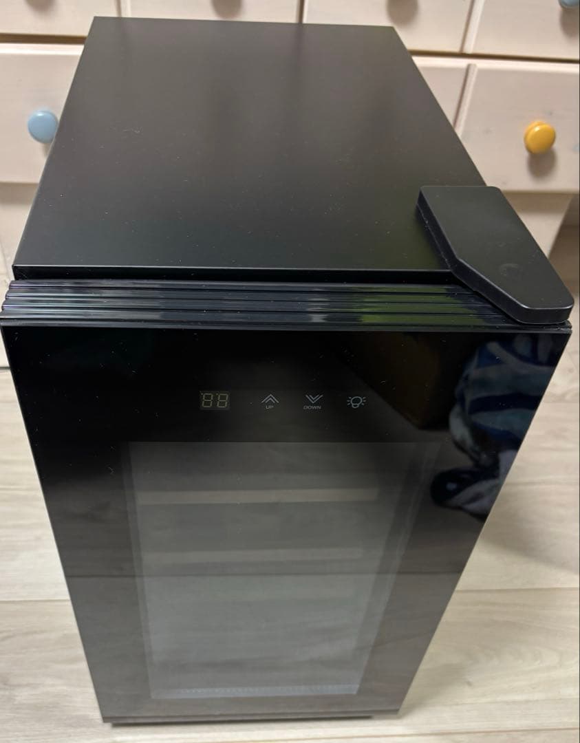 未使用　楽天で購入　ワインセラー 8本　デンマート　BWC-008P PlusQ