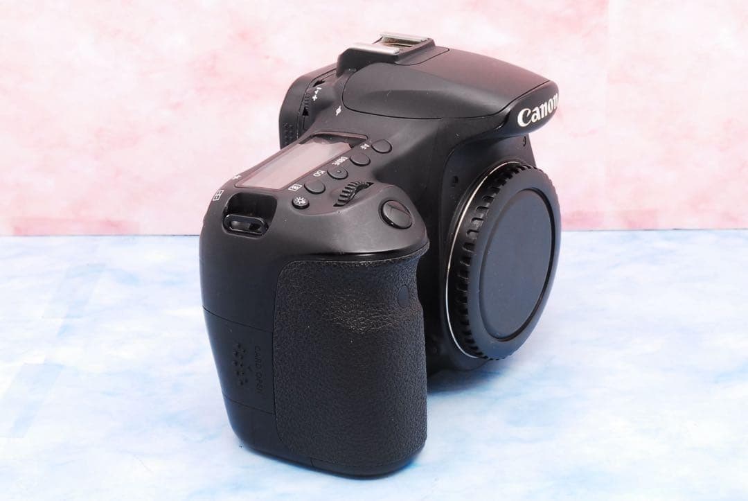 ☆Canon EOS 60D☆一眼レフカメラ☆S数少☆手ぶれ補正レンズ付