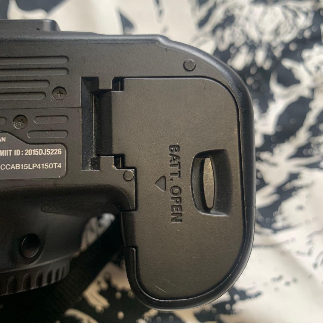 EOS 80D ボディのみ