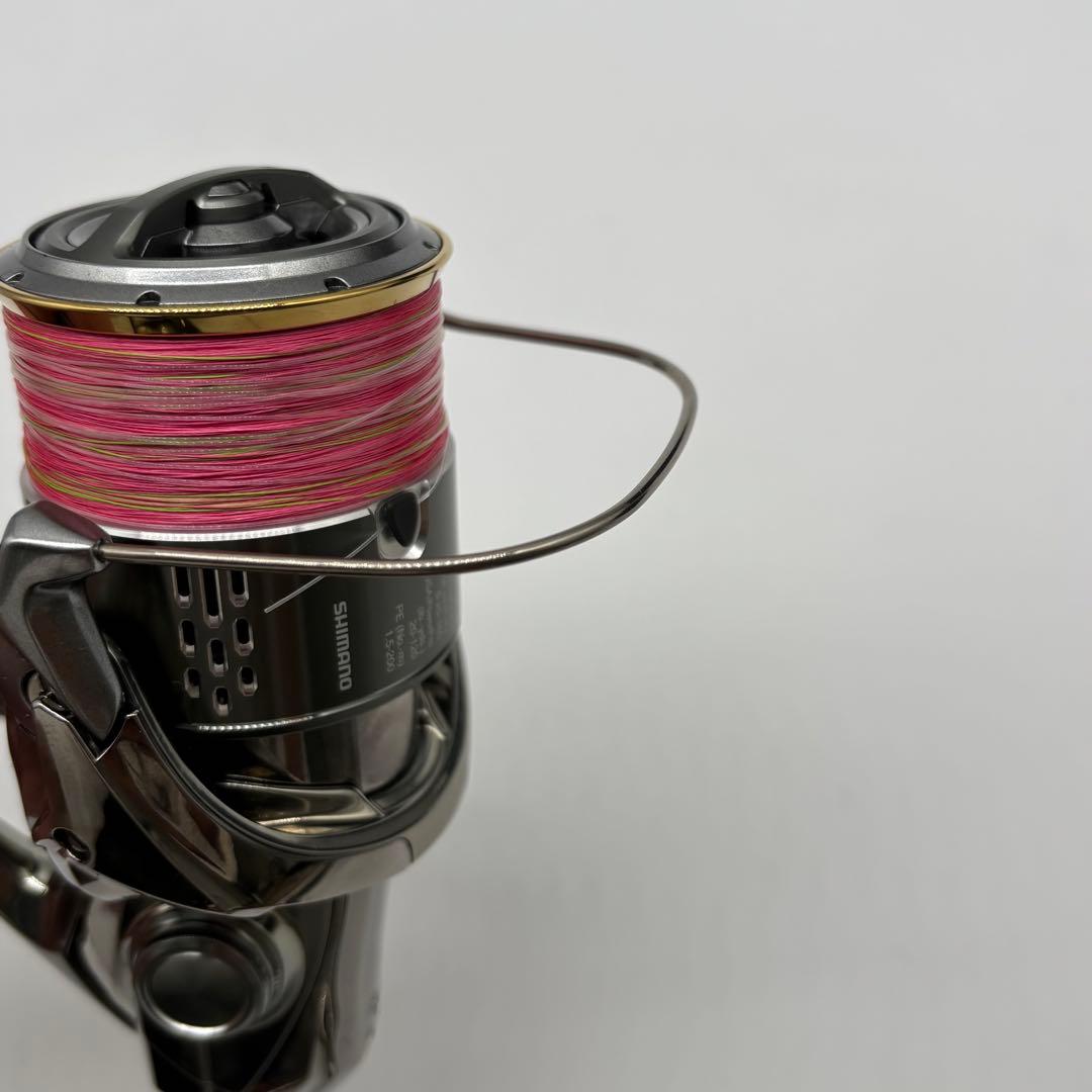 美品✨ 18 ステラ 4000MHG シマノ リール 釣具 フィッシング