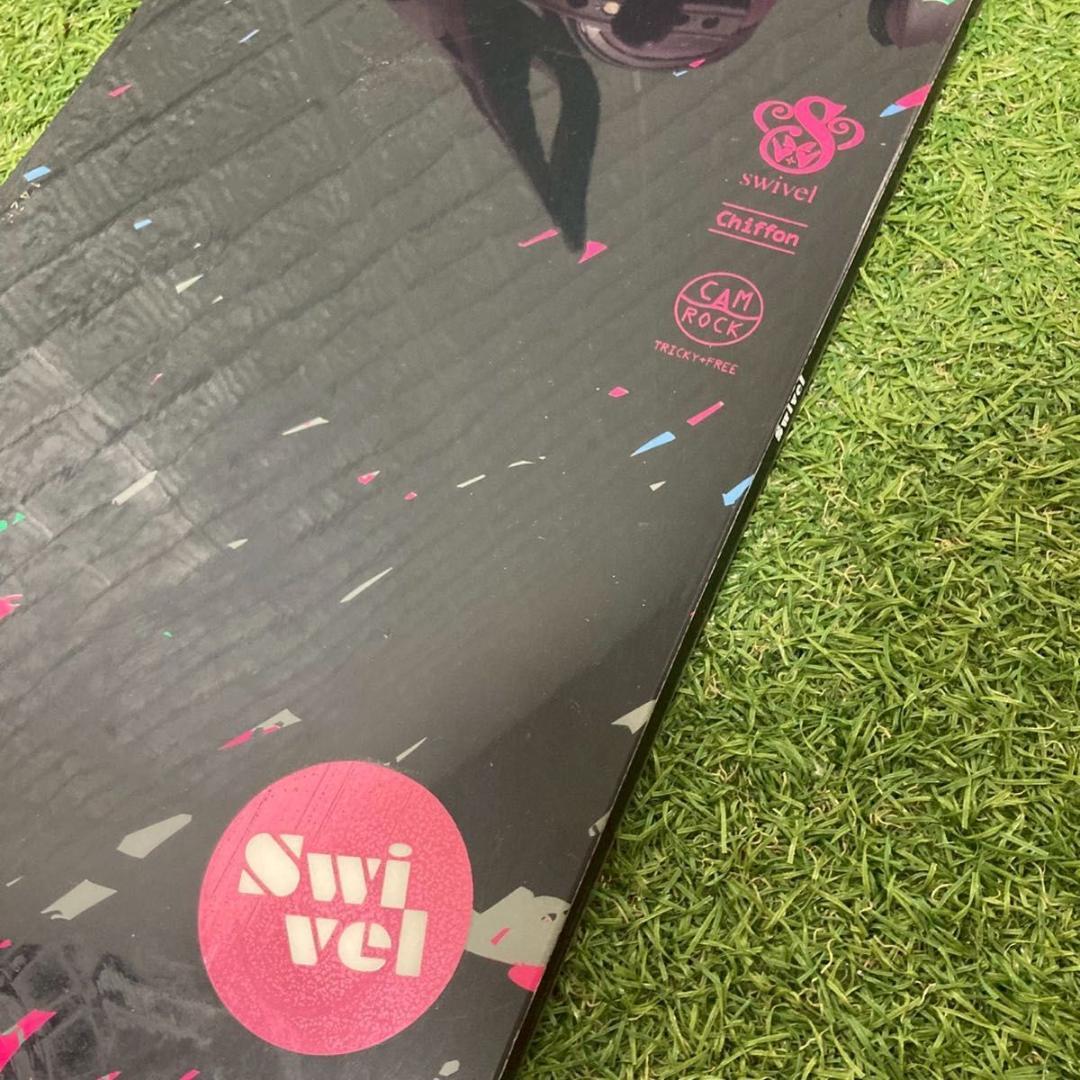 最終値下げ❣️ レディーススノーボード　SWIVEL ×TWOBEONE 142