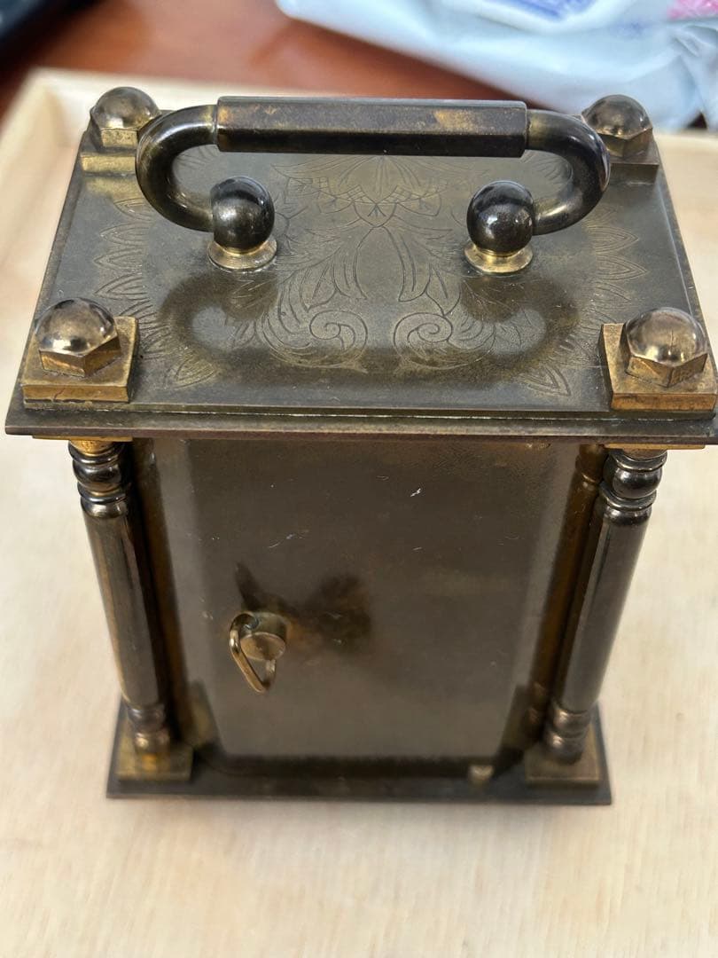 希少アンティーク置時計 Smiths（スミス）社製のヴィンテージ真鍮製　稼働