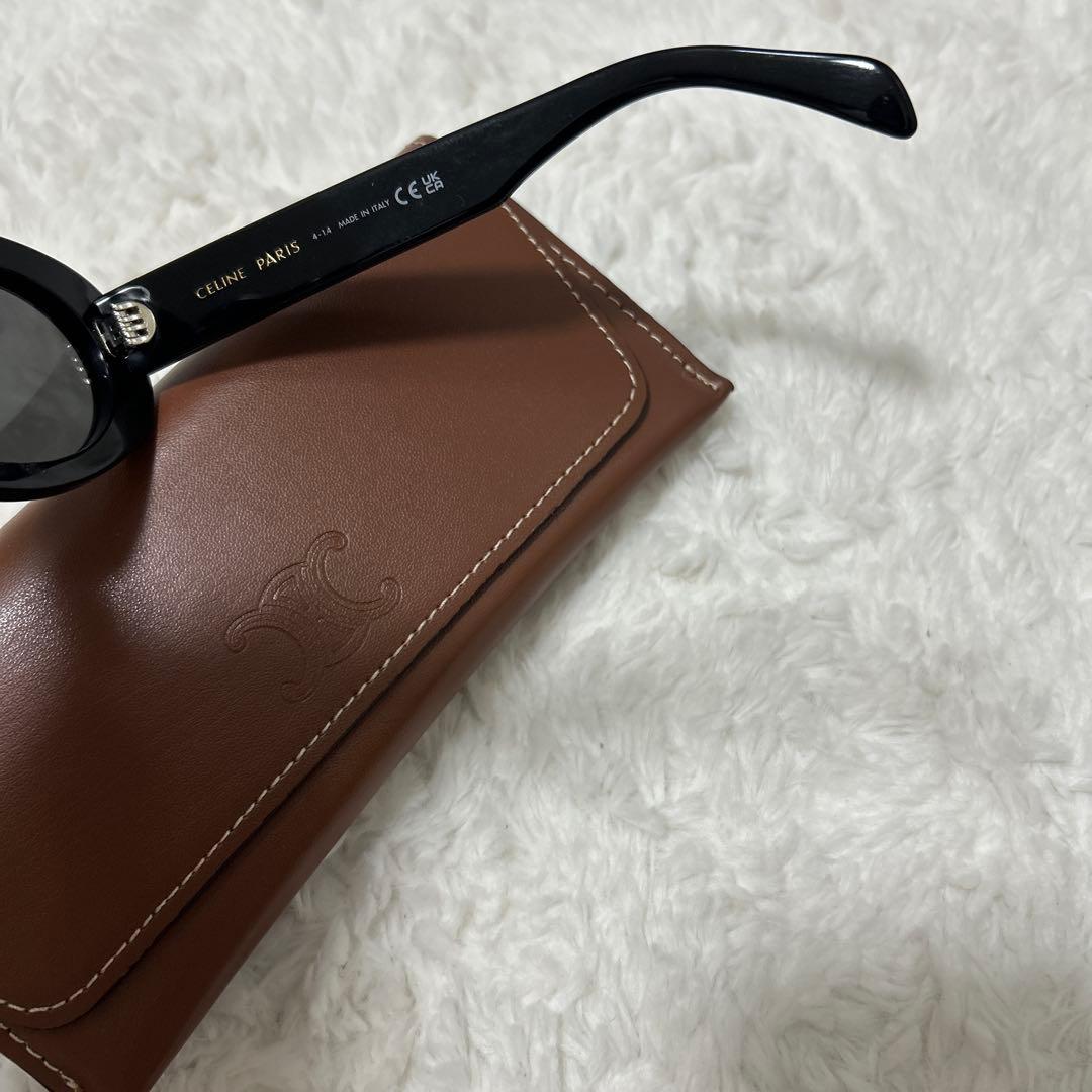 セリーヌ　トリオンフ　サングラス　01