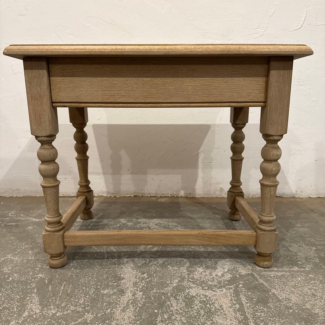 ヴィンテージ　木製サイドテーブル　剥離