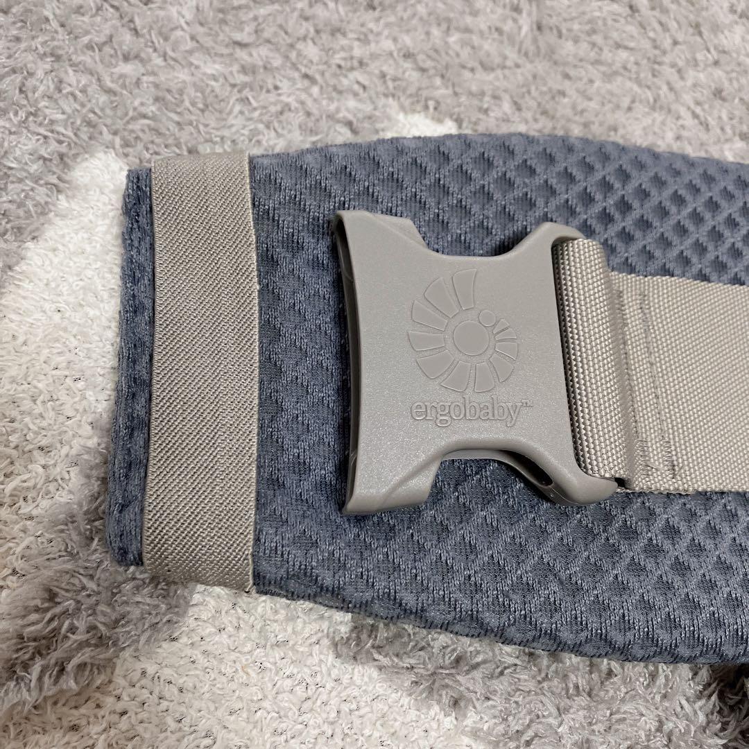 エルゴベビー　オムニブリーズ　新生児　赤ちゃん　抱っこ紐